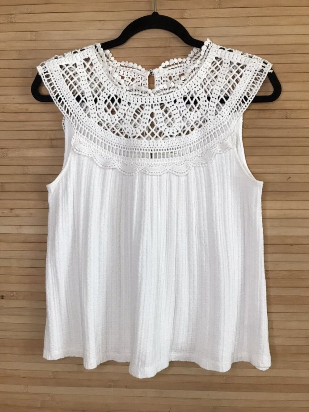 Anthropologie Meadow Rue Sierra Crochet Top sz S White Women’s Button Back